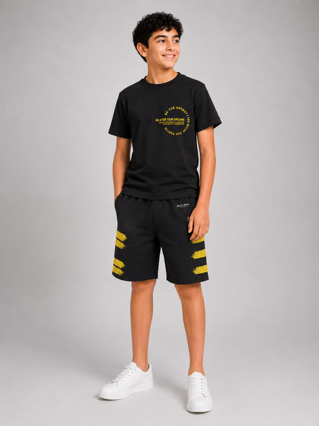 Black and yellow cotton set